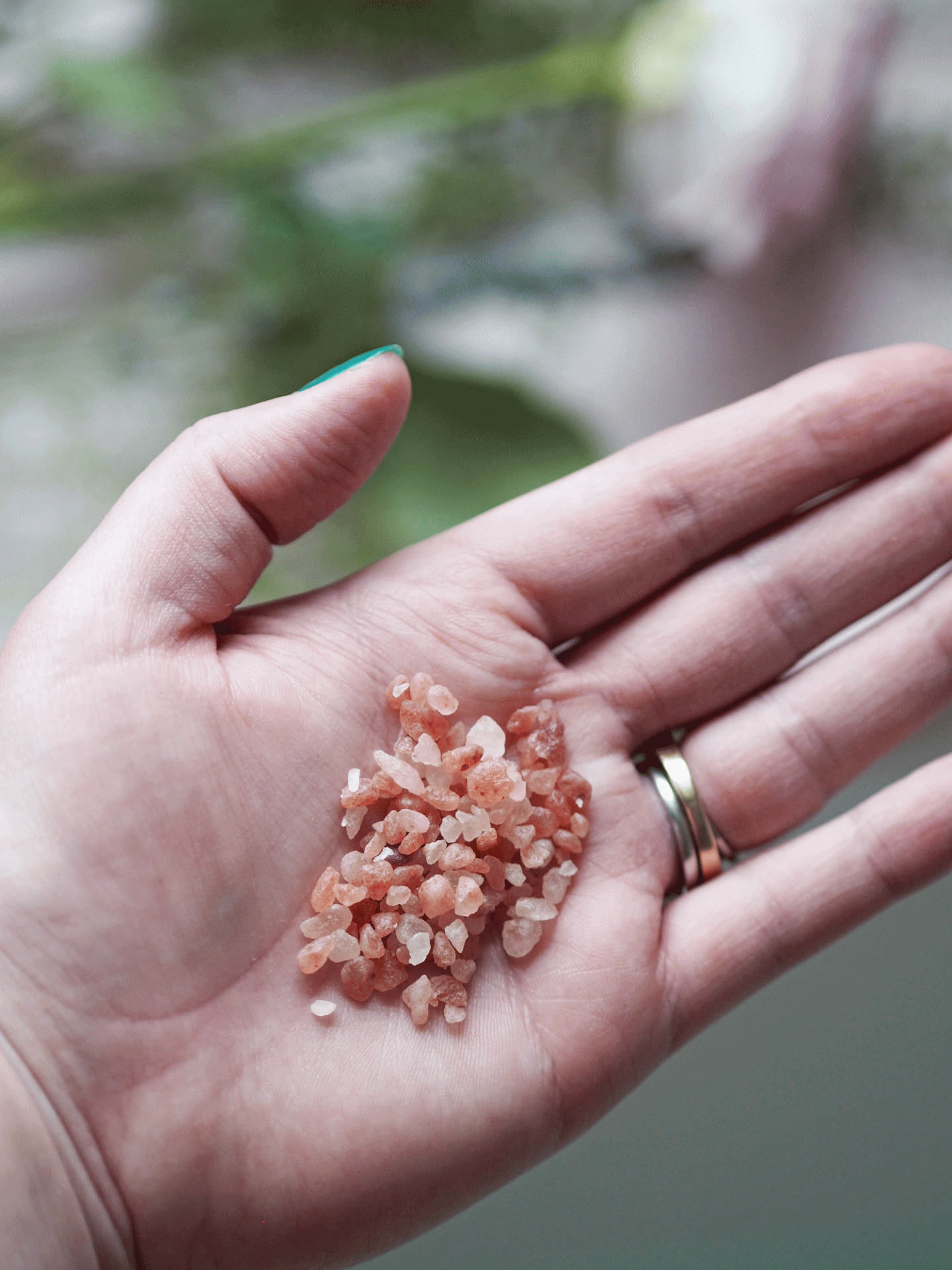 Verdant alchemy ascent bath salts pink Himalayan salts