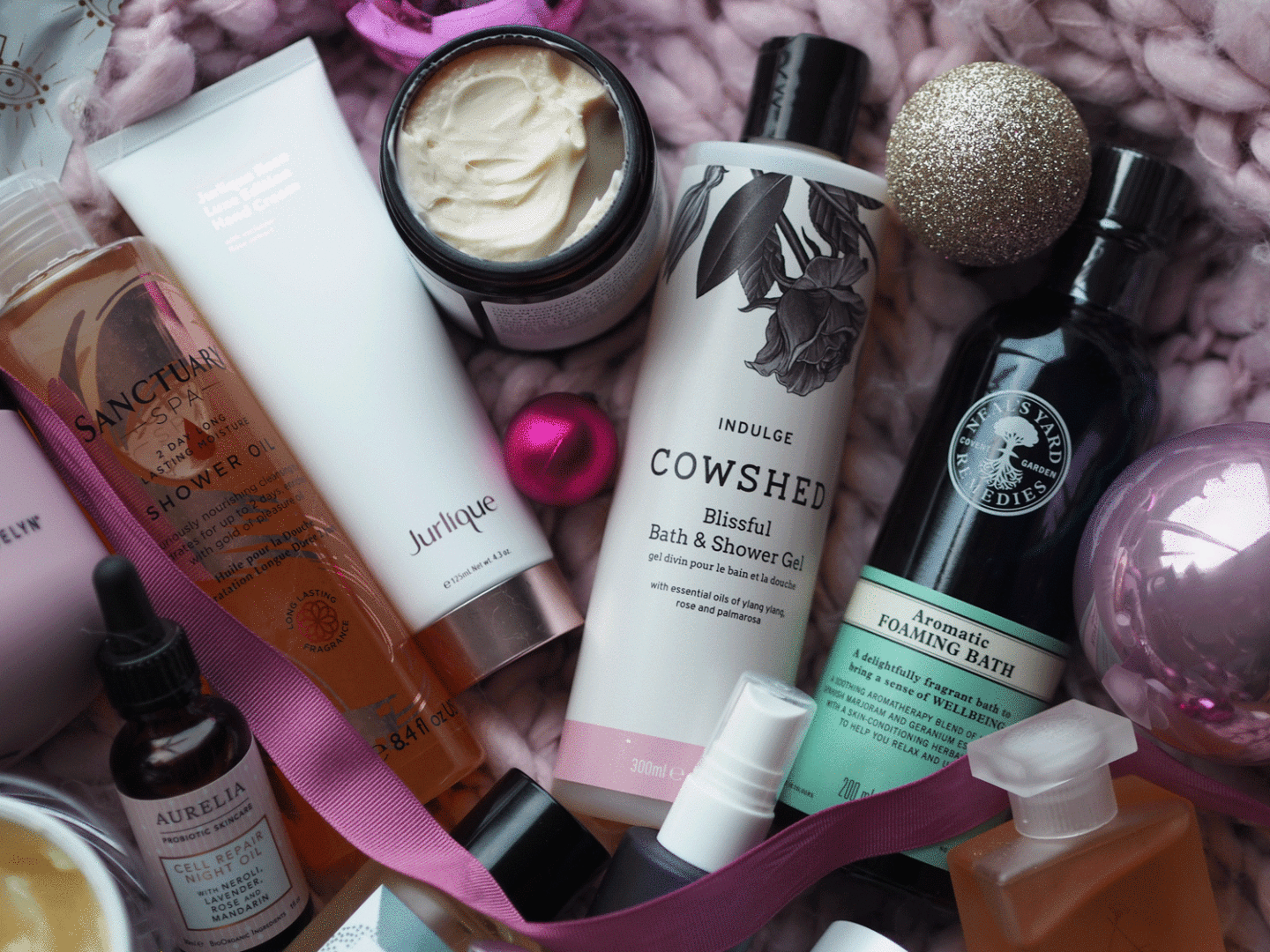 the best pamper products for Christmas gifts