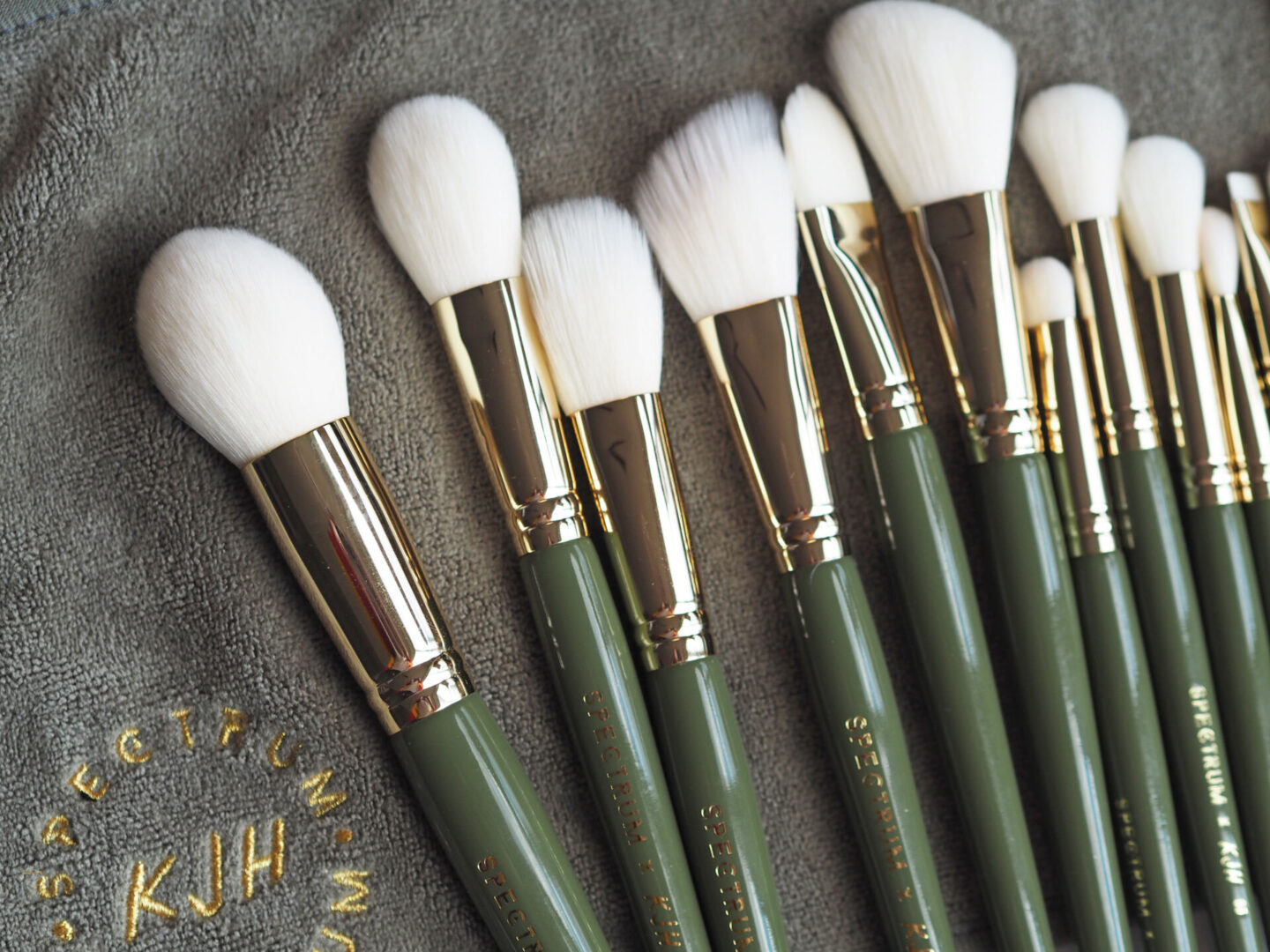 Spectrum Katie Jane Hughes Brush Collection review