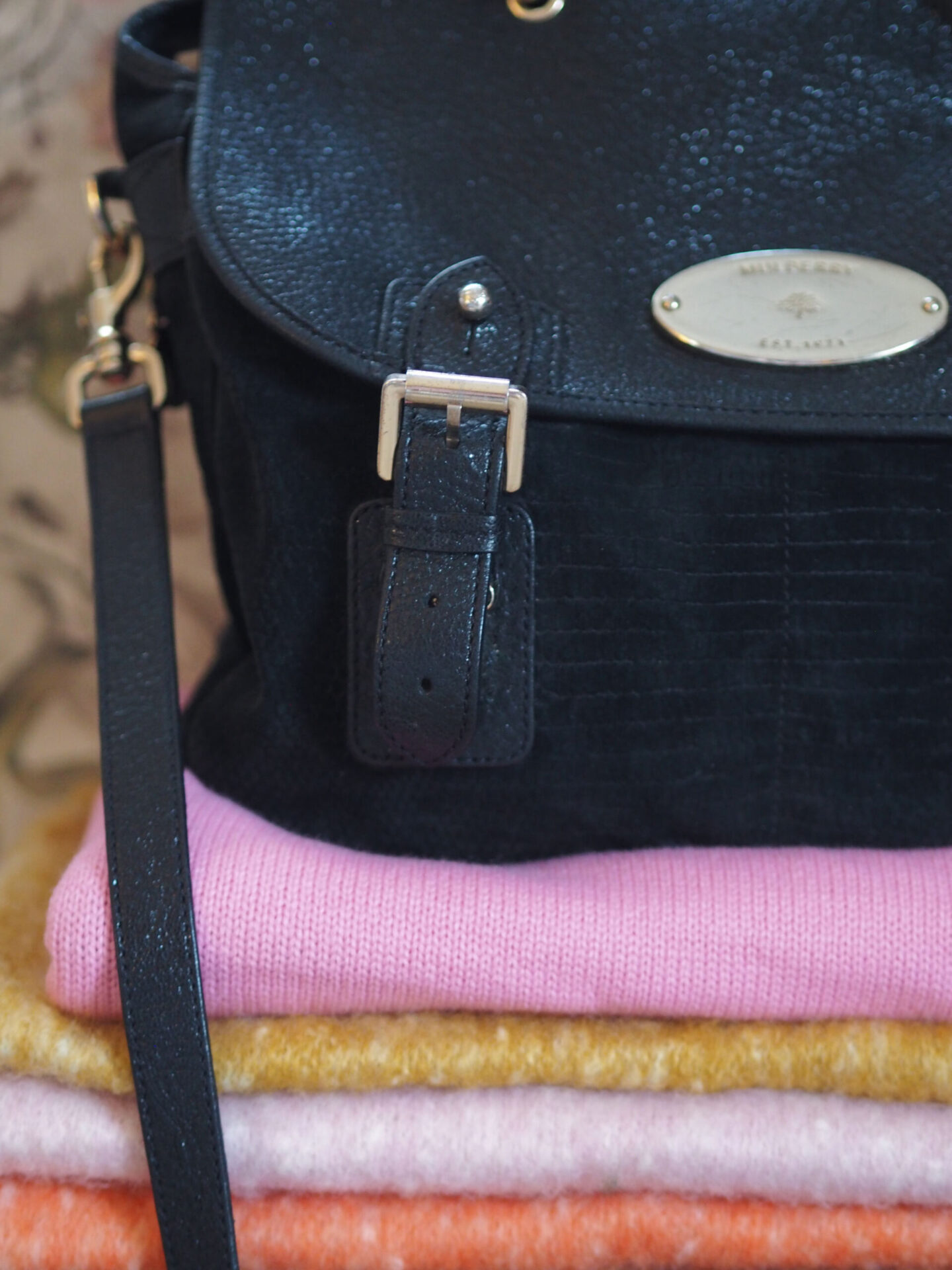 5 Reasons Why You Should Buy a Second Hand Mulberry Handbag on Preloved!