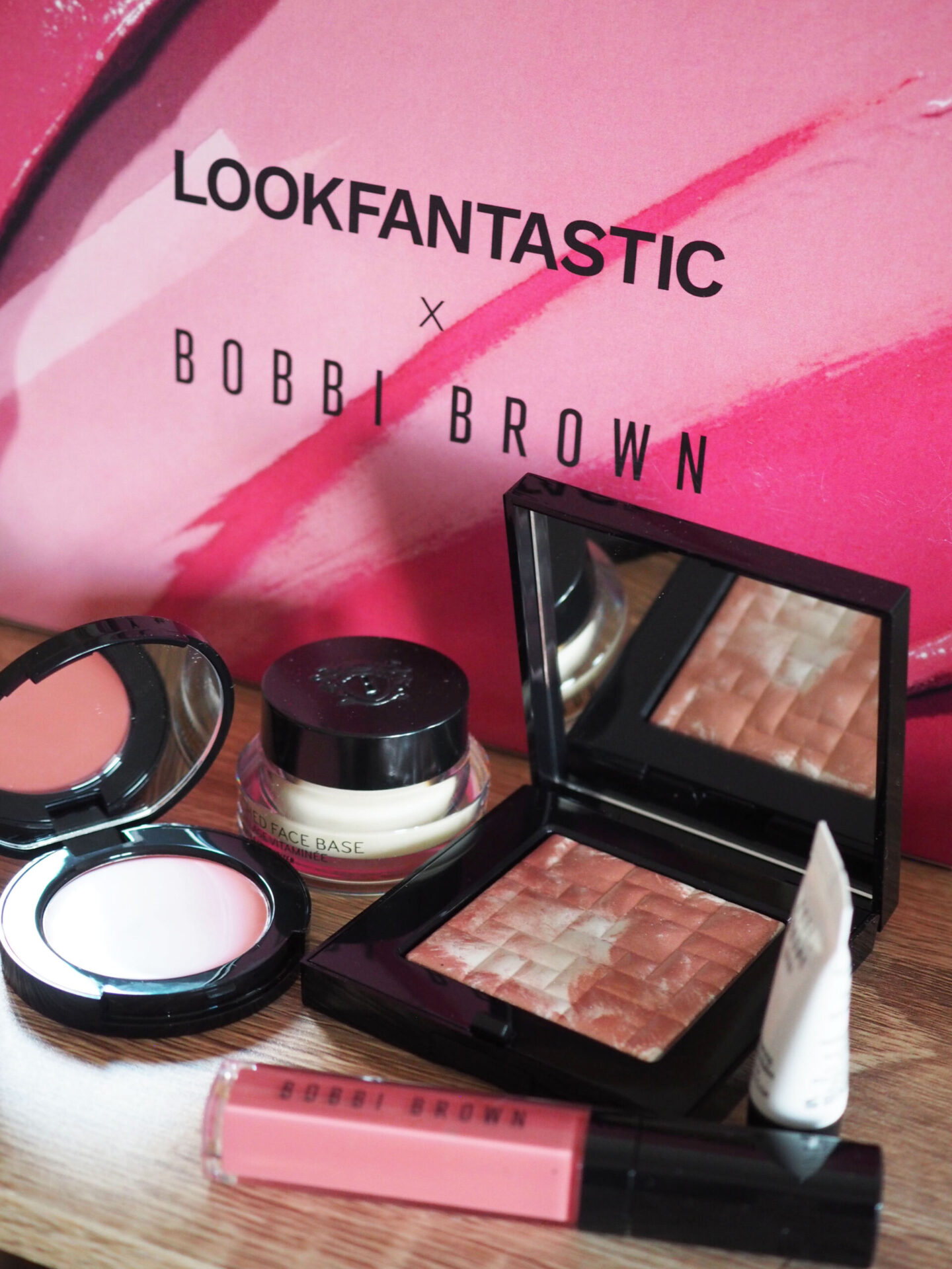 lookfantastic x Bobbi brown beauty box 2022