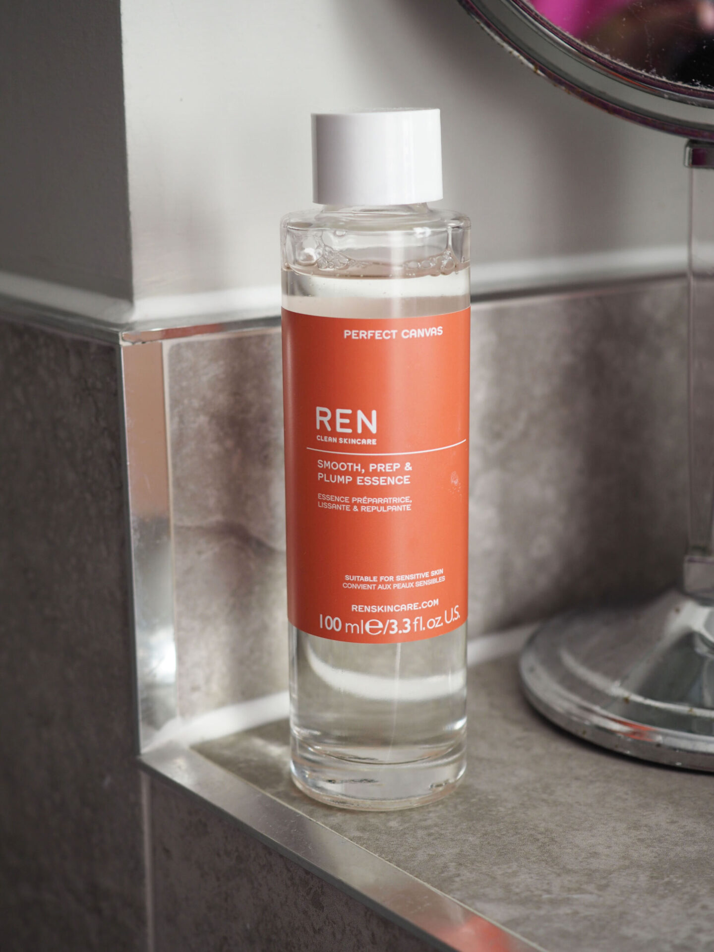 REN smooth prep & plump essence review