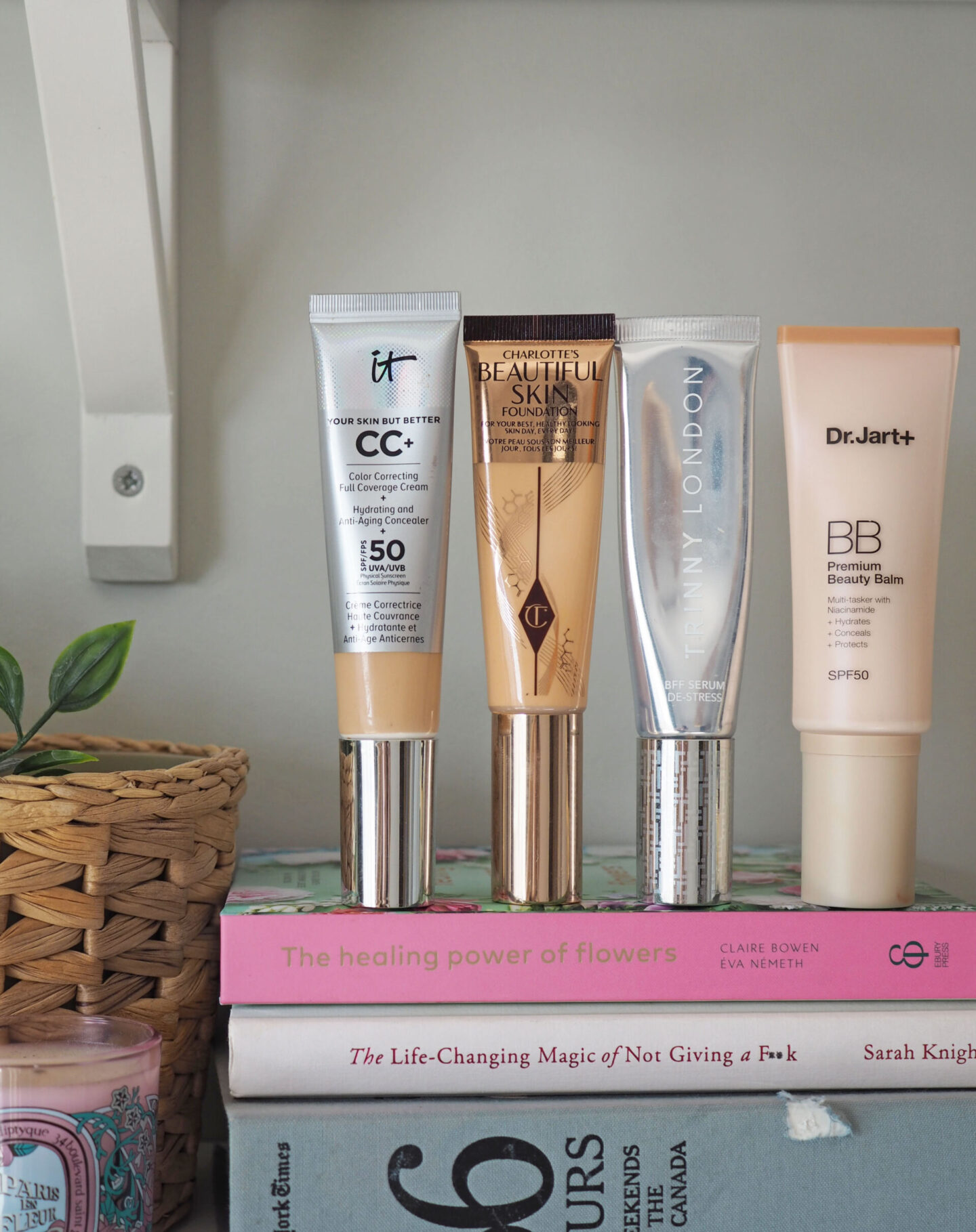 the best foundations for mature skin 2023